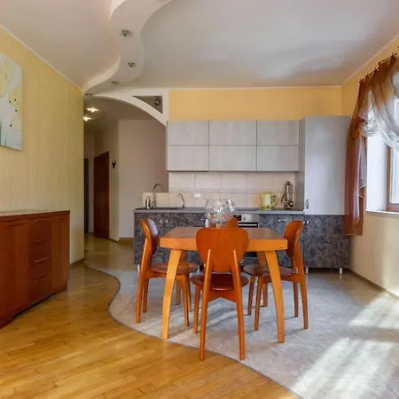Apartment Arkadia, Park Pobedy Odesa
